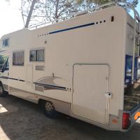 Camper e scooter incluso