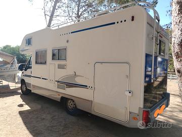 Camper e scooter incluso