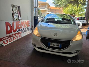 Peugeot 208 1.4 VTi 95 CV 5p GPL Allure rate dea 9