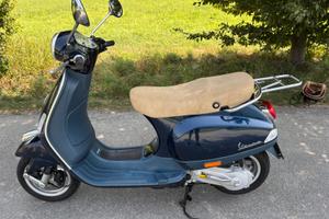 Vespa 50