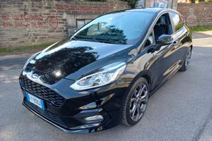 Ford Fiesta 85 cv ST line benziina/GPL