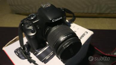Canon EOS 450D + EF-S 18-55mm f/3.5-5.6 IS.