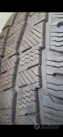225/70/15 C michelin