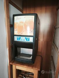 distributore refrigerato  succhi frutta