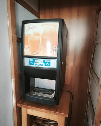 distributore refrigerato  succhi frutta