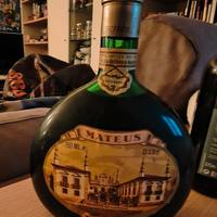 Bottiglia Vintage Mateus Rosé - Iconica Fiaschetta