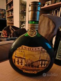 Bottiglia Vintage Mateus Rosé - Iconica Fiaschetta