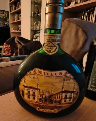 Bottiglia Vintage Mateus Rosé - Iconica Fiaschetta