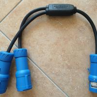 Adattatore/sdoppiatore di corrente