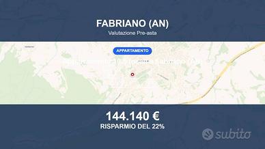 Immobile in asta di 251 m² con più di 5 locali a F