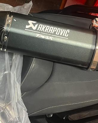 Scarico akrapovic tmax 530