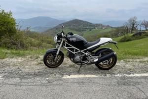 Ducati monster
