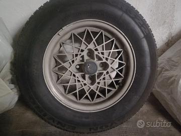 Cerchi e gomme Mercedes BMW E30 E21