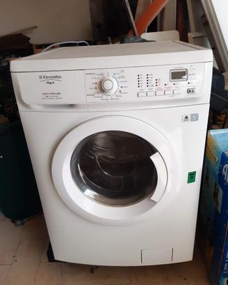 LAVATRICE ELECTROLUX 7 KG