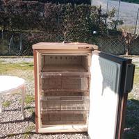 Freezer Rex + tavolino legno