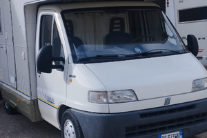 Camper mansardato tenuto benissimo ful