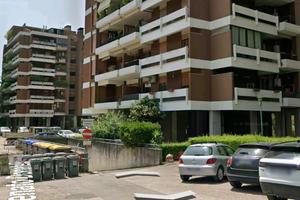 Camera appartamento via Renato Donatelli