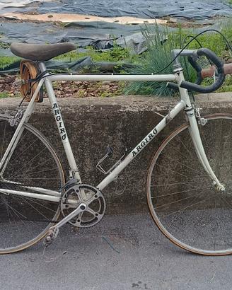 bici da corsa Argirò