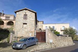 Immobile in asta di 313 m² con 3 locali a Silius