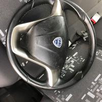 Airbag volante lancia nuova ypsilon y