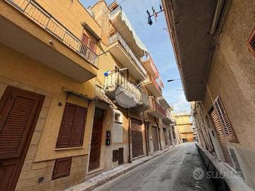 4 LOCALI A BAGHERIA