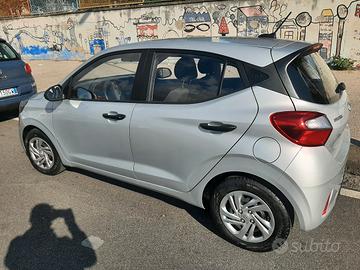 HYUNDAI  I10