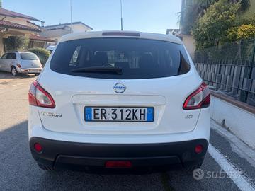 Nissan Qashqai 1.5 dCi DPF Acenta