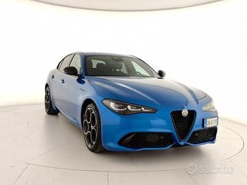 Alfa Romeo Giulia 2.2 Turbodiesel 210 CV AT8 AWD Q