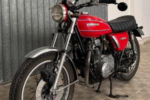 Kawasaki Z400 iscritta ASI cafe racer