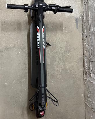 MONOPATTINO ELETTRICO DUCATI PRO 2 PLUS