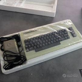 Commodore vic 20 FUNZIONANTE CON SCATOLA E ACCESS.