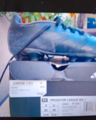 Scarpini da calcio Adidas PREDATOR nero
