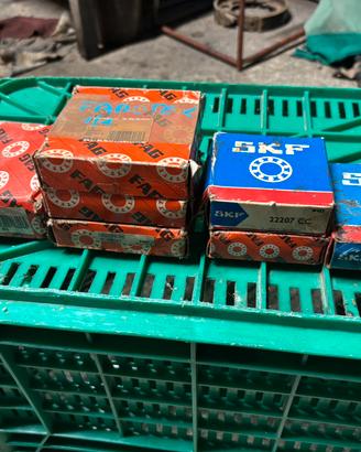 Cuscinetti orientabili a rulli