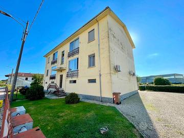 Trilocale con giardino privato