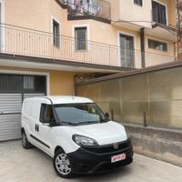 Fiat Doblo 1.6 M-jet 120Cv MAXI 3 Posti LOUNGE S&S
