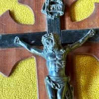 Crocifisso in legno