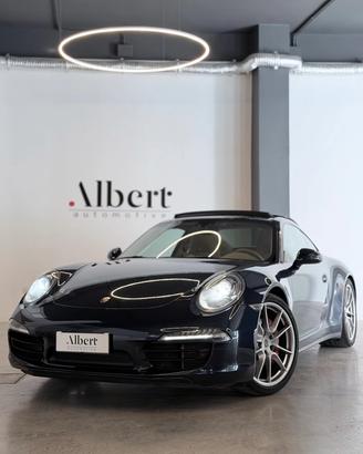 Porsche 911 3.8 Carrera 4S Coupé