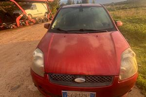 Fiesta 1.4HDI full optional per neopatentati