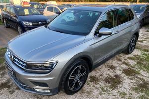 VOLKSWAGEN - Tiguan - 2.0 TDI DSG Executive BMT -