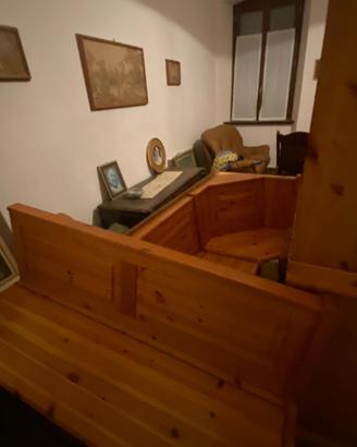 Composizione mobili stile rustico/taverna
