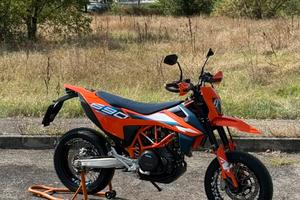 KTM690SMCR my2023/24