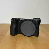 Sony A6500 4K + Cage SmallRig + 3 Batterie + Dummy