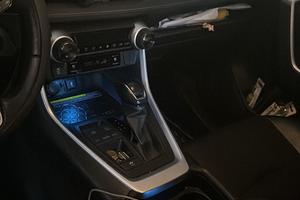 Toyota rav4 modello louge