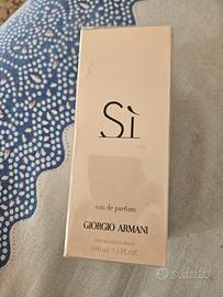 Profumo da donna  ARMANI SI EDP Vapo 100 ml
