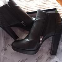 Stivaletti Gattinoni n.37