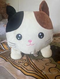 pupazzo cuscino a forma di gatto
