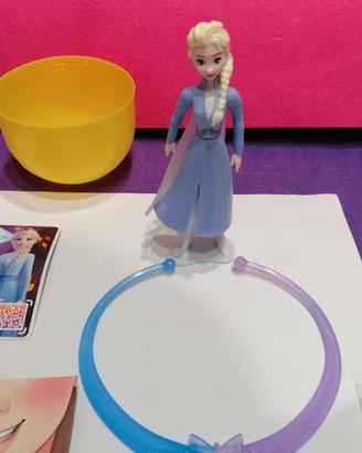 Elsa Frozen Kinder Pasqua 2026 Montata per Foto
