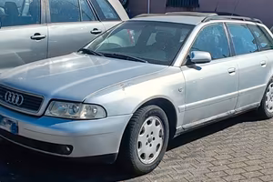 Audi A4 2.5 V6 TDI cat Avant quattro Advance