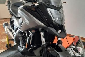 HONDA NC750X CAMBIO AUTOMATICO