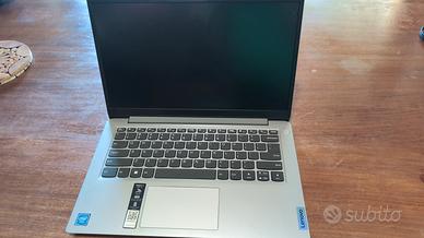 Lenovo IdeaPad 1i 14", 7  Come Nuovo